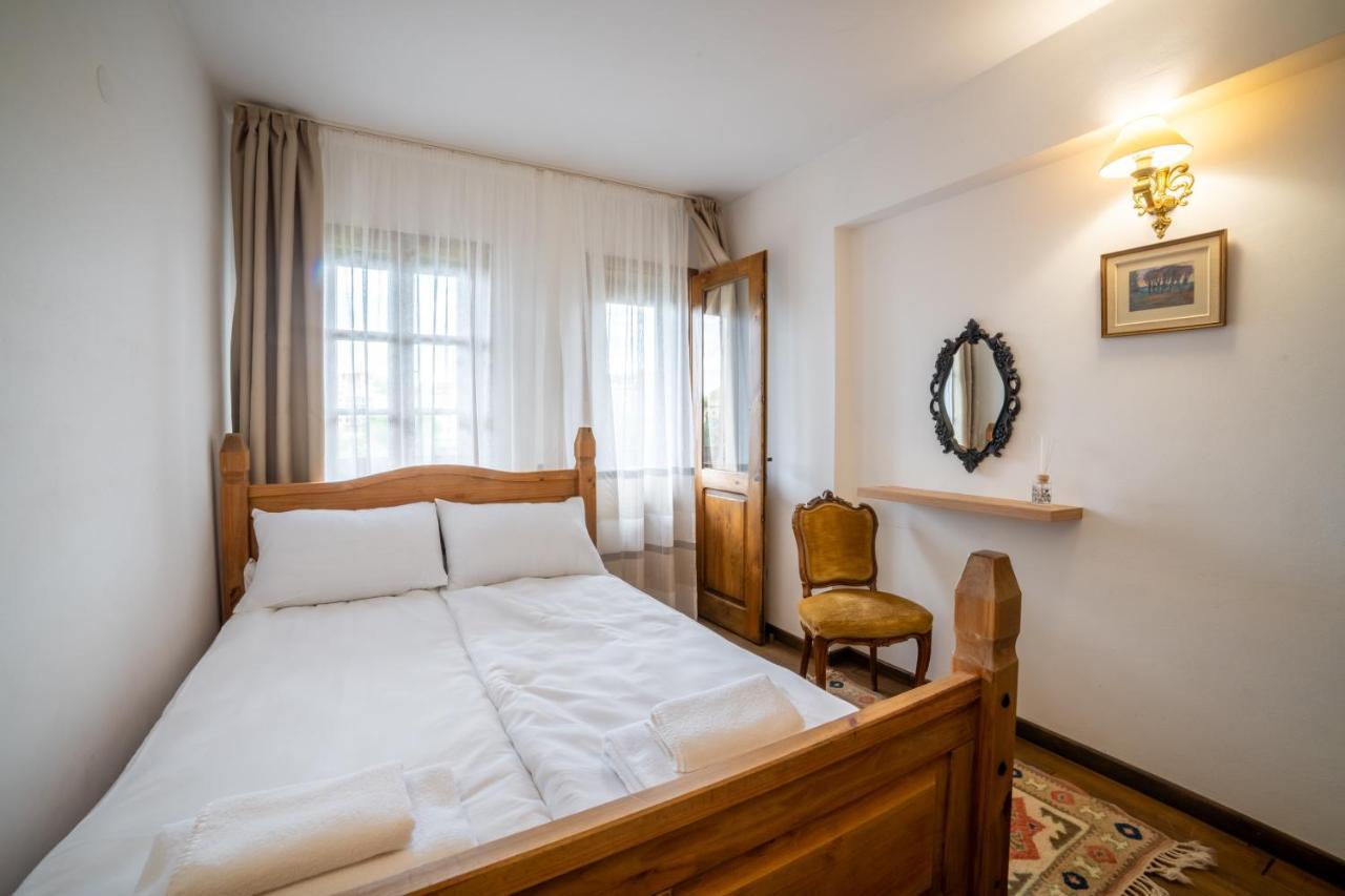Four Riders Guest House Veliko Tarnovo Exterior photo